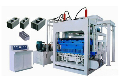 QT4-15型半自动免烧砖机 0利润带来的小型水泥砖机最低价与设备优势