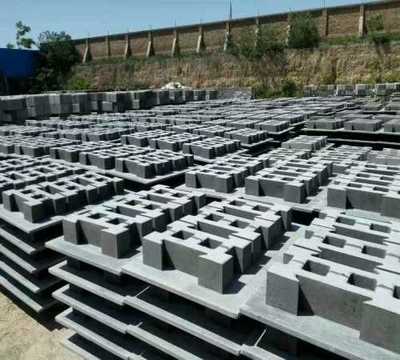 江西小型水泥砖机与河北免烧砖机价格分析及选购指南